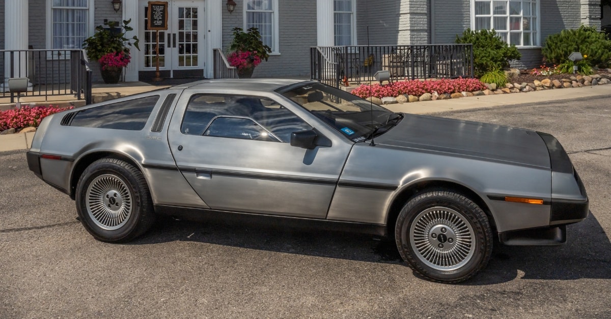 DeLorean DMC-12