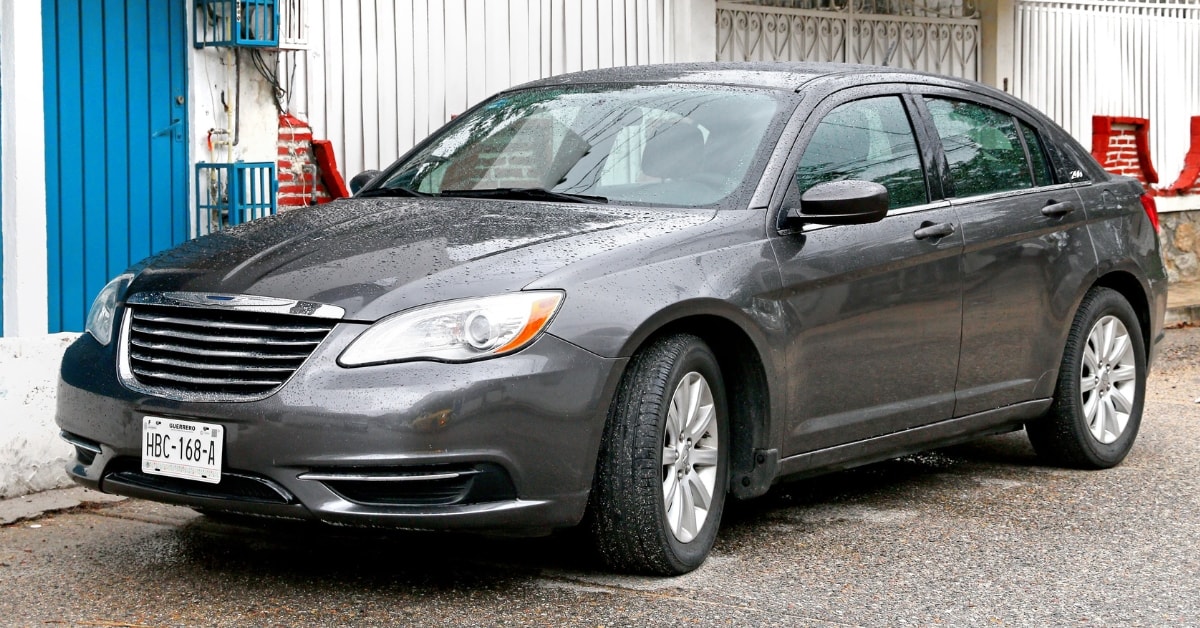 Chrysler 200